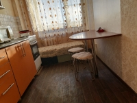 1-комнатная квартира посуточно Волгодонск, Курчатова , 14: Фотография 2