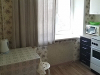 1-комнатная квартира посуточно Магнитогорск, Ленина проспект, 56: Фотография 6