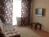 1-комнатная квартира посуточно Магнитогорск, Ленина проспект, 156: Фотография 4