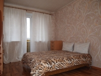 1-комнатная квартира посуточно Челябинск, Комсомольский проспект , 42: Фотография 4