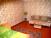 1-комнатная квартира посуточно Магнитогорск, Карла Маркса, 116: Фотография 4