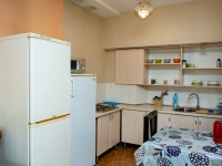 2-комнатная квартира посуточно Иркутск, Дзержинского, 20: Фотография 4