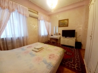 2-комнатная квартира посуточно Таганрог, Петровская, 25: Фотография 18