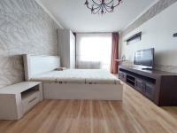 1-комнатная квартира посуточно Магнитогорск, проспект Ленина, 142: Фотография 2