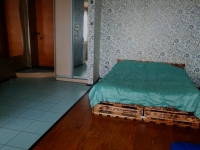 1-комнатная квартира посуточно Луганск, Советская , 90: Фотография 3