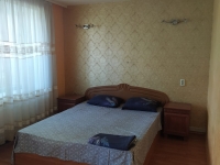 2-комнатная квартира посуточно Луганск, Титова, 15: Фотография 4