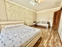 2-комнатная квартира посуточно Магнитогорск, пр-т Ленина, 128: Фотография 7