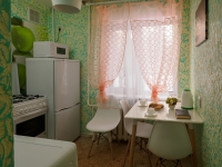 2-комнатная квартира посуточно Смоленск, Нарвская, 13: Фотография 4