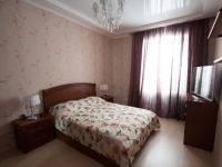 2-комнатная квартира посуточно Кемерово, Дзержинского, 4: Фотография 8