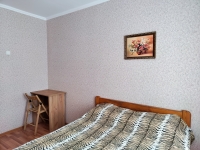 2-комнатная квартира посуточно Таганрог, Гарибальди, 6: Фотография 10