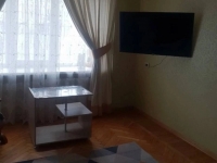 2-комнатная квартира посуточно Луганск, Коцюбинского , 19: Фотография 3