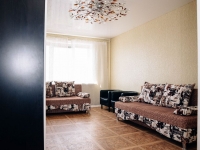 2-комнатная квартира посуточно Стерлитамак, Юрматинская, 8: Фотография 2