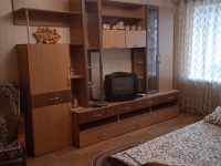 2-комнатная квартира посуточно Таганрог, чехова, 335: Фотография 2