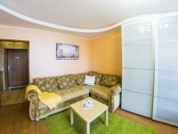 1-комнатная квартира посуточно Новосибирск, Ленина, 73: Фотография 8