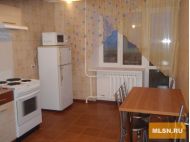 1-комнатная квартира посуточно Тюмень, московский тракт , 135: Фотография 2