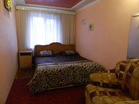 3-комнатная квартира посуточно Краснодар, Офицерская , 43: Фотография 4