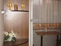 1-комнатная квартира посуточно Харьков, Комсомольское шоссе, 49: Фотография 3