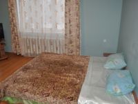 3-комнатная квартира посуточно Черновцы, Кишиневская, 84а: Фотография 2
