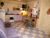2-комнатная квартира посуточно Саратов, Солнечный, 180: Фотография 2