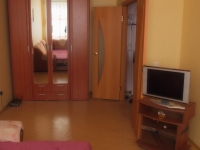 1-комнатная квартира посуточно Кемерово, проспект Шахтёров, 60 а: Фотография 2