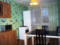 2-комнатная квартира посуточно Саратов, улица Рахова, 169/171: Фотография 4