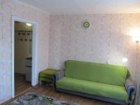 2-комнатная квартира посуточно Екатеринбург, 8 Марта, 127: Фотография 3