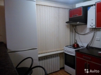 3-комнатная квартира посуточно Чебоксары, улица Петрова, 13: Фотография 2