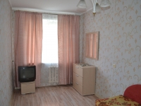 2-комнатная квартира посуточно Омск, улица Пушкина, 113: Фотография 9