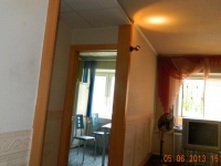 2-комнатная квартира посуточно Челябинск, Островского, 34: Фотография 8