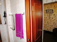 2-комнатная квартира посуточно Магнитогорск, просп. Карла Маркса, 99: Фотография 10