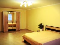 2-комнатная квартира посуточно Ровно, Степана Демьянчука, 1а: Фотография 3