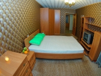2-комнатная квартира посуточно Калуга, Ленина, 29: Фотография 2