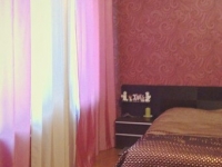 2-комнатная квартира посуточно Серов, Ленина , 154: Фотография 4