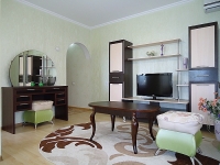 1-комнатная квартира посуточно Пятигорск, Центр, пр-кт Калинина, 32: Фотография 2
