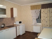 2-комнатная квартира посуточно Краснодар, Котлярова, 13: Фотография 10