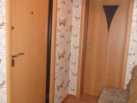 2-комнатная квартира посуточно Каменск-Уральский, Проспект победы, 52: Фотография 3