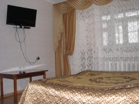 2-комнатная квартира посуточно Ессентуки, Кисловодская , 24а: Фотография 2