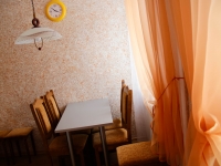 3-комнатная квартира посуточно Омск, Тарская улица, 26: Фотография 25