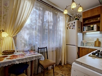 1-комнатная квартира посуточно Санкт-Петербург, ул. Шотмана, 16: Фотография 4