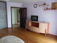 2-комнатная квартира посуточно Новосибирск, Ордженикидзе, 30: Фотография 2