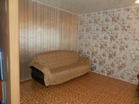 2-комнатная квартира посуточно Орск, ул. Ленинского Комсомола, 30: Фотография 5