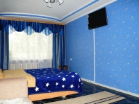 3-комнатная квартира посуточно Рубцовск, проспект Рубцовский, 37: Фотография 4