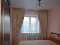 2-комнатная квартира посуточно Кемерово, ул. Весенняя, 2: Фотография 2