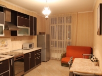 1-комнатная квартира посуточно Краснодар, ул. Базовская дамба, 4: Фотография 4