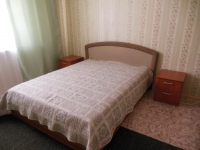2-комнатная квартира посуточно Великий Новгород, Волотовская улица, 6: Фотография 2