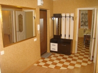 3-комнатная квартира посуточно Астрахань, Курская, 80: Фотография 2