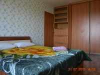 1-комнатная квартира посуточно Челябинск, Победы, 372: Фотография 3