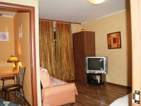 1-комнатная квартира посуточно Москва, Фабрициуса, 6с1: Фотография 2