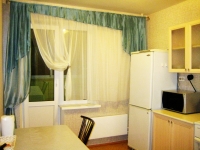 1-комнатная квартира посуточно Тольятти, бульвар ленина, 14а: Фотография 10