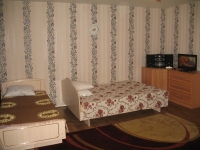 3-комнатная квартира посуточно Брянск, улица Фокина, 90: Фотография 3